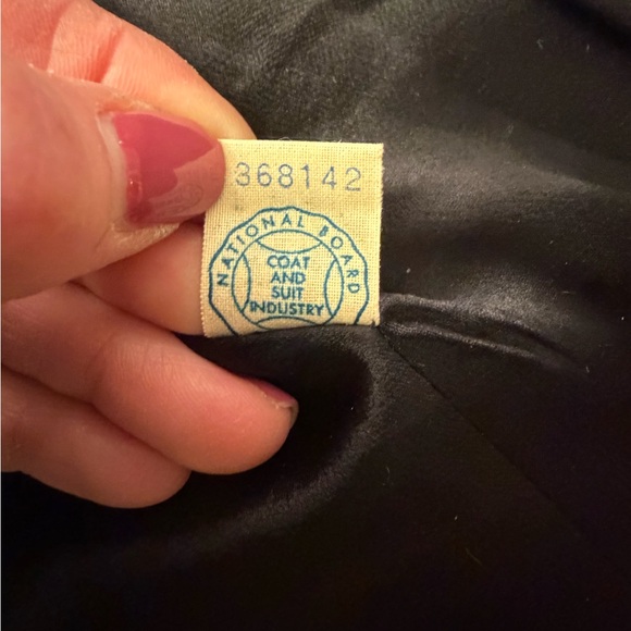 Tweed Coat w/ Fur Collar & Cuffs: Vintage 1960s Brown & Black Wool - Picture 12 of 15